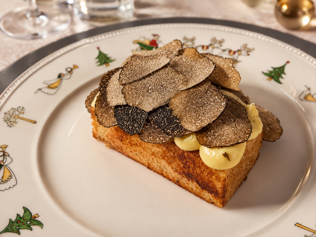 Brioche met parmezaanschuim en verse Italiaanse truffel